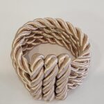 PORTA GUARDANAPO CORDÃO DOURADO