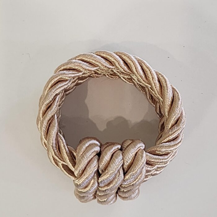 PORTA GUARDANAPO CORDÃO DOURADO - Imagem 2